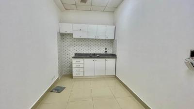 LOCAL EN ALQUILER – TIENDA